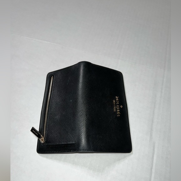 Kate Spade wallet - Picture 4 of 7
